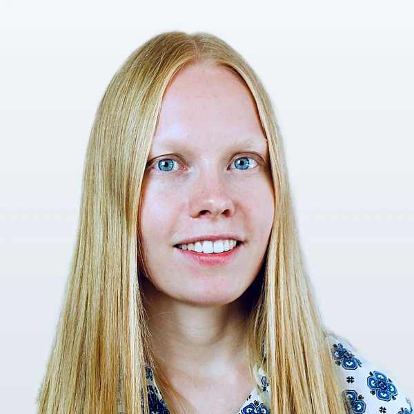 Dr Caroline Ledevin